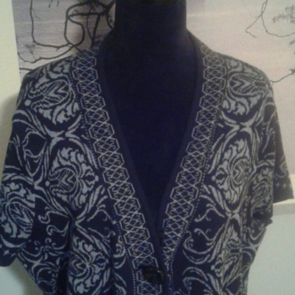 Black and white Cardigan - Picture 2 of 8